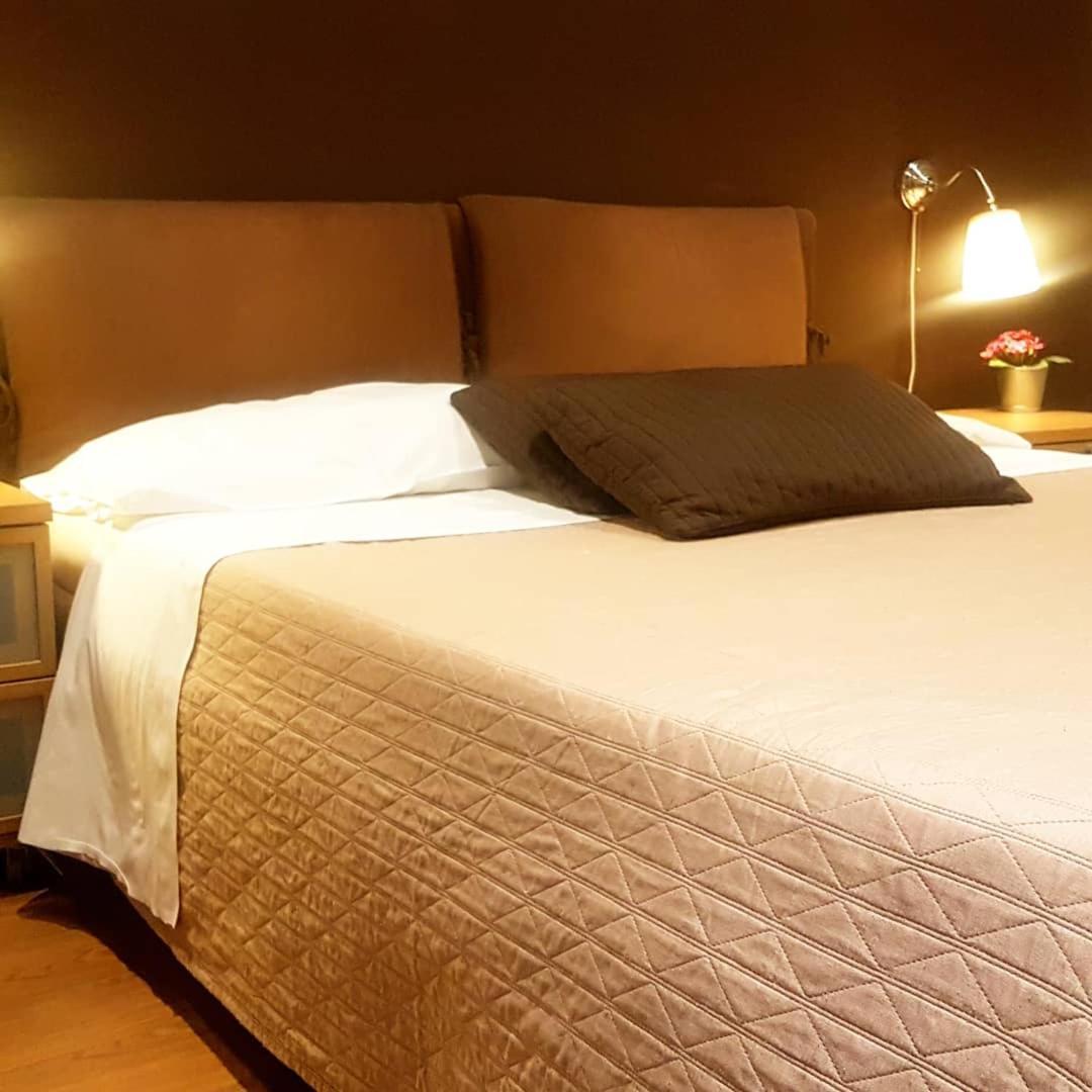 XX Miglia Rooms & Apartments Katanya Dış mekan fotoğraf