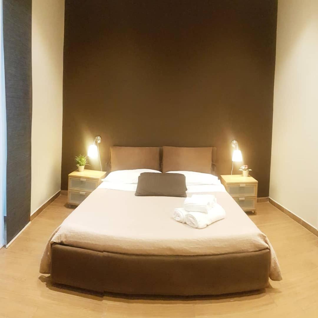 XX Miglia Rooms & Apartments Katanya Dış mekan fotoğraf